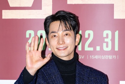 俳優パク・シフ、TikTok生配信で月収5000万円超え？関係者が真っ向から否定 画像