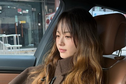 コ・アラが前髪を“チョキッ”！イメチェンが「デビュー当時そっくり」と絶賛の嵐【PHOTO】 画像