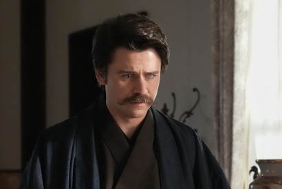 「ばけばけ」第109回あらすじ・場面写真　ランにも背中を押され、ヘブンはトキを日本に残しフィリピンに旅立つことを決意する…3月5日放送 画像