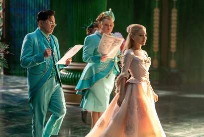 『ウィキッド 永遠の約束』アリアナ・グランデ歌唱の新曲「ザ・ガール・イン・ザ・バブル」本編映像 画像