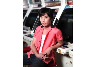 田中圭、単独初主演ドラマはゲーマー… “ゲーセン”は熱かった！ 画像