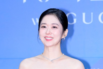 童顔女優チャン・ナラが保護動物施設に寄付。デビューから寄付総額“23億円超え”で大統領表彰も 画像
