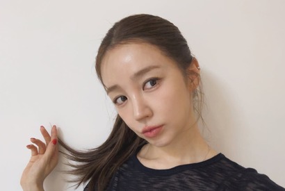 『コーヒープリンス1号店』ユン・ウネ、41歳とは信じられない“驚きの童顔ビジュアル”【PHOTO】 画像
