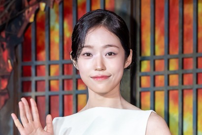 Netflix新作『トングン』主演ノ・ユンソ、時代劇初挑戦で発声や姿勢に大苦戦!?「普段とは違うことばかりで…」 画像