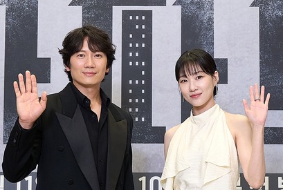 『マンションのお仕事』主演ハ・ユンギョン、チソンとの共演で最高の親孝行！「実家がお祭り騒ぎに…」 画像