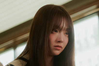 『殺し屋たちの店』キム・ヘジュンが“オタク女子”に変身！愛らしさ100％で視聴者を魅了！ 画像