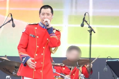 入隊中の俳優イ・ジュニョンの近況！少しふっくらしても、ダンスの腕前は“キレキレ”！ 画像