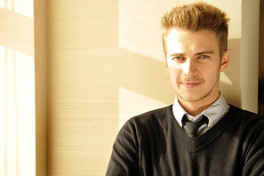 『ジャンパー』のヘイデン・クリステンセン、一瞬で世界旅行「エキサイティング！」 画像