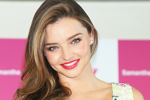 ミランダ・カー、オーランド・ブルームの交際報道を否定 画像