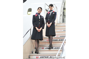 佐々木希＆松島花、現代版「スチュワーデス刑事」で“CA”役に挑戦！ 画像