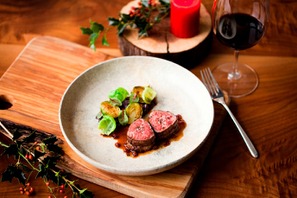 虎ノ門ヒルズの初クリスマス！ アンダーズ 東京ではクリスマス限定コースも登場 画像