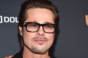 ブラッド・ピット、子どもたちを連れてアンジー欠席のプレミアに出席 画像