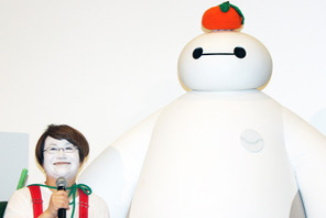 ハリセンボン春菜、白塗りメイクで登場「ベイマックスじゃねえよ!」 画像