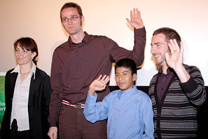 【TIFFレポート18】ノッポの監督＆小さな名優に喝采『プラネット・カルロス』 画像