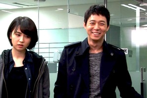 “ユチョンスマイル”全開！ 主演ドラマ「スリーデイズ」では時々カメラマン!? 画像