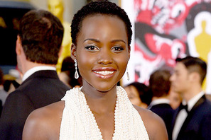 ルピタ・ニョンゴ、約1,800万円のドレスを盗まれる 画像