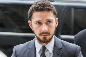 シャイア・ラブーフ、撮影中に負傷 画像