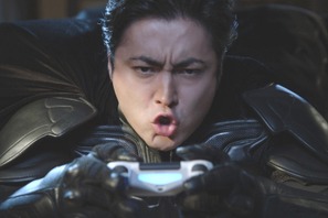 山田孝之、今度は「バットマン」に“没頭マン”!?　本当に「休みをもらえれば…」 画像