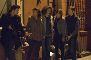 【特別映像】街中に罠が…暴徒に囲まれる恐怖『パージ：アナーキー』 画像