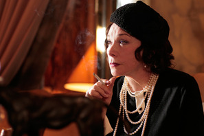 オドレイ・トトゥ＆シャーリー・マクレーン　それぞれのシャネルが映す女の生きざま 画像