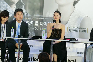 【第20回釜山国際映画祭】長澤まさみのドレス姿に「きれい！」と歓声 画像