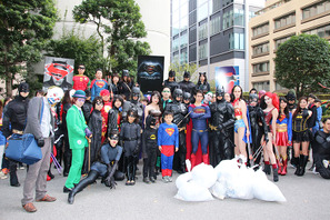 バットマン、スーパーマン、DCヒーローがハロウィン“ゴミ拾い”パレード 画像