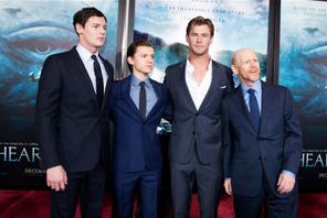 クリス・ヘムズワース、ダイエットの過酷さを語る…『白鯨との闘い』NYプレミア 画像