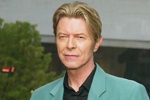 故デヴィッド・ボウイ、 米チャートでナンバー1 画像