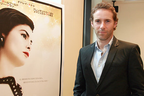 シャネルの生涯の恋人を演じたアレッサンドロ・ニボラ「少年のようなココの服が好き」 画像