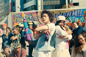 菅田将暉、新CMで“ハジケ”たラッパーに！「少し恥ずかしい…」 画像