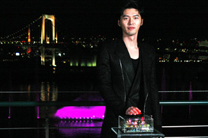 韓流スター、ヒョンビン来日！　「キム・サムスン」のキスシーンの音に思わず苦笑？ 画像