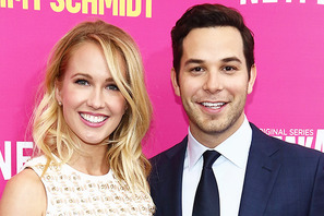 『ピッチ・パーフェクト』のアンナ・キャンプ＆スカイラー・アスティン、結婚 画像