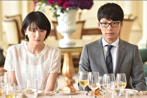 「逃げ恥」第2話…新垣結衣＆星野源、早くも“契約結婚”バレの危機！ 画像