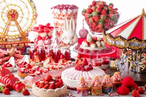 【3時のおやつ】デザートブッフェで“苺のサーカス”！　ヒルトン東京でストロベリーブッフェ開催 画像