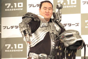 朝青龍　“ネット銃”を手に恨み節噴射「新聞記者いない？」 画像