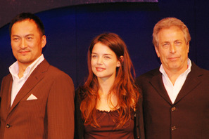 『バットマン ビギンズ』クリスチャン・ベイル、渡辺謙、ケイティ・ホームズ来日記者会見 画像