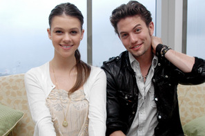 『エアベンダー』J・ラスボーン×N・ペルツ　映画そのまま、2人は兄妹？ 画像