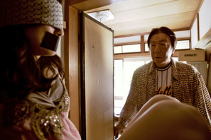 古田新太、美女を拉致監禁!? 「下北沢ダイハード」スピンオフが公開 画像