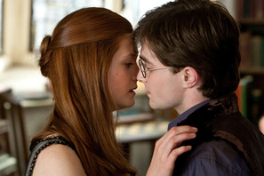 ハリーのキスシーン解禁！　シリーズを重ねて成長？　ダニエルは余裕の自賛コメント 画像