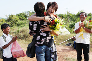 向井理、灼熱のカンボジアでの初主演作クランクアップに思わず涙！ 画像