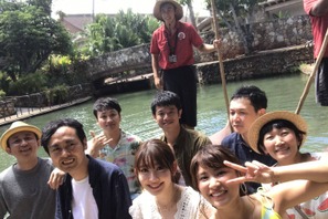 アンガ・田中、今年もこじはるに愛の告白!? 「有吉の夏休み2017」過去最多の15人でハワイへ 画像