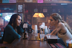 ハリウッド期待の2世女優！2人の“ゾーイ”に注目『ロキシー』 画像