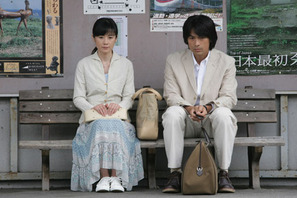 ある日届いた、となり町との戦争のお知らせ…サプライズ小説、完全映画化『となり町戦争』2007年2月上旬公開決定 画像