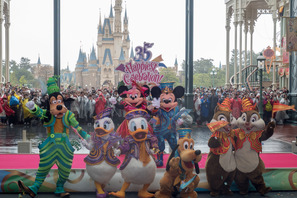 【ディズニー】35周年オープニングセレモニー開催！ “スカイ”報道は「考えていない」と改めて否定 画像