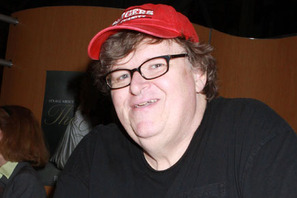 マイケル・ムーア、次期米大統領選にマット・デイモンの出馬を熱望 画像