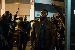 『パージ：エクスペリメント』本編映像解禁…ギャングの地元愛が島を救う!? 新ヒーロー誕生 画像