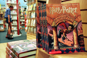 『ハリー・ポッター』の世界を探求！「魔法の歴史」焦点の新作短編が4冊リリース 画像