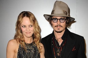 ジョニー・デップとヴァネッサ・パラディ、L.A.とパリで別居中？ 画像