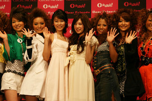 CECIL McBEE×Cawaii!ガールズのコラボ！『Dear Friends　ディア フレンズ』北川景子、本仮屋ユイカファッションショー付き試写会 画像