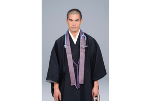 伊藤英明が2年伸ばした髪をバッサリ“僧侶姿”公開、追加キャストも 画像